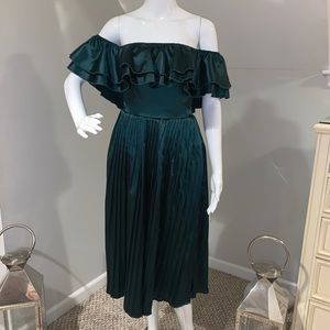 Beautiful emerald green dress